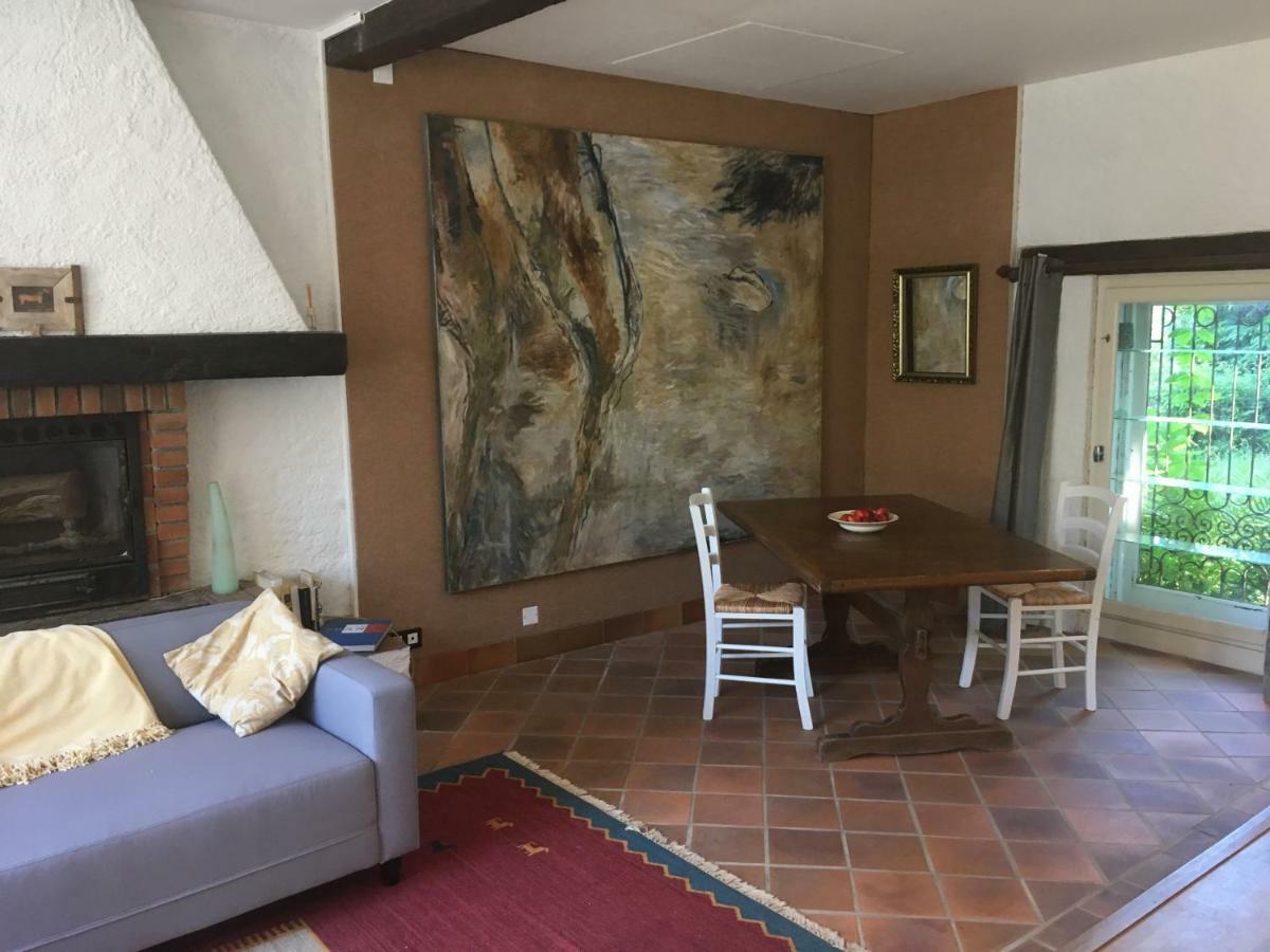 Hotel Maison Lyre, Pompadour à Arnac-Pompadour Extérieur photo